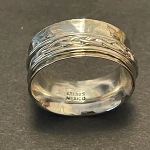 Spinner Ring .925 Sterling Silver